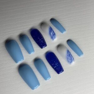 Blue and White Press-On Nails Set